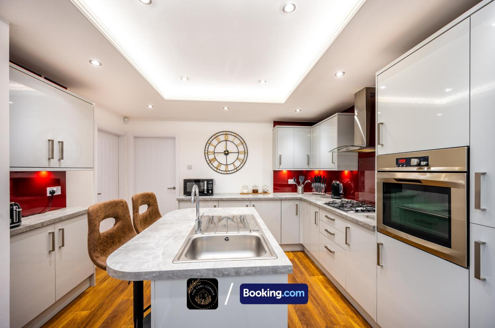 Апартаменти Cosy 3-Bed House, Garden & Free Parking In Stretford Манчестер Екстер'єр фото