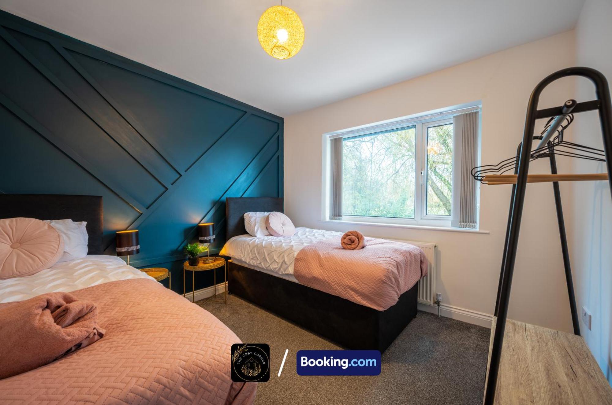 Апартаменти Cosy 3-Bed House, Garden & Free Parking In Stretford Манчестер Екстер'єр фото