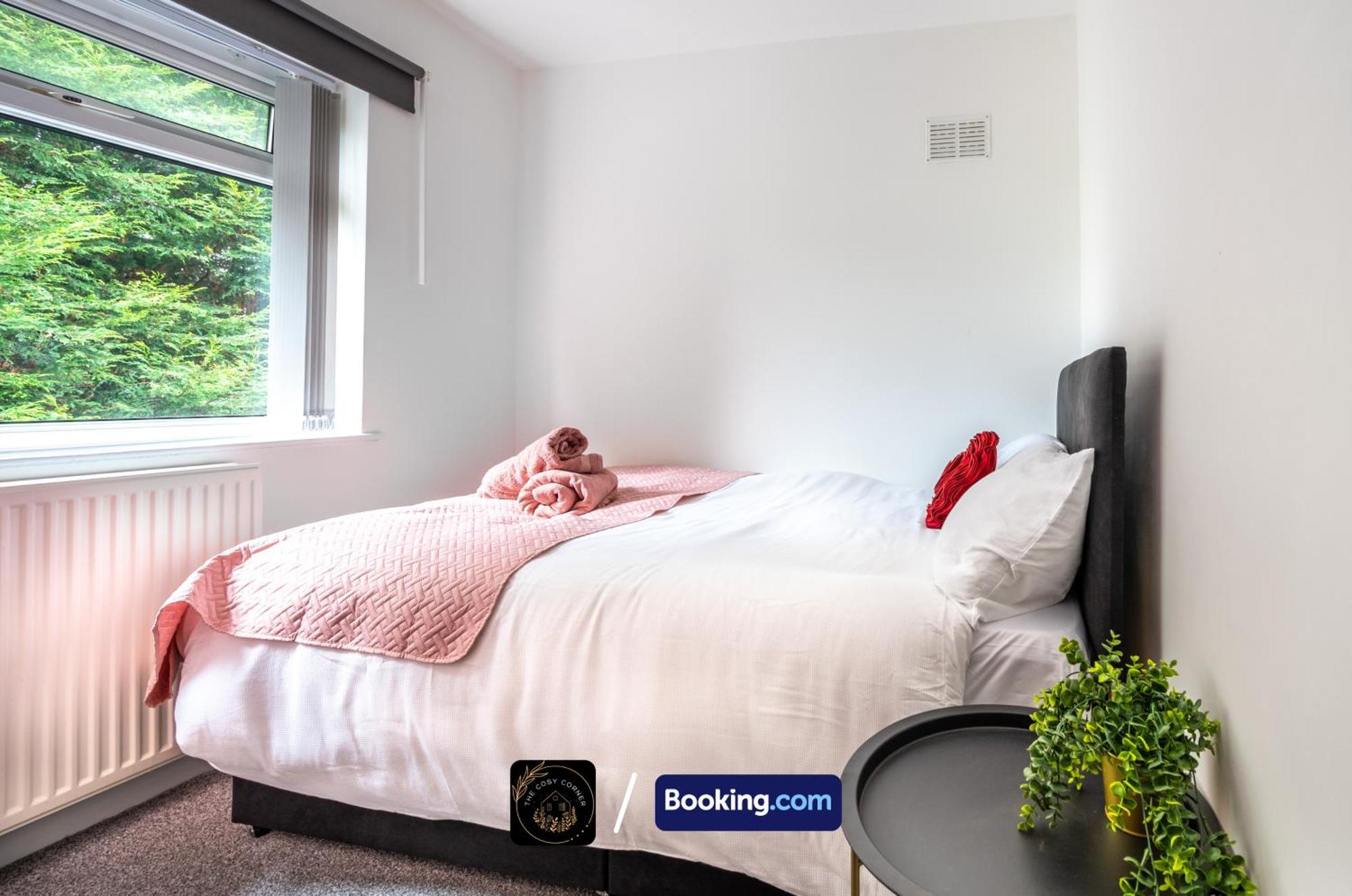 Апартаменти Cosy 3-Bed House, Garden & Free Parking In Stretford Манчестер Екстер'єр фото